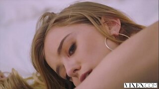 ���ಿಕ್ಸೆನ್ ಮಾದರಿ ಹೊಂದಿದೆ ಅದ್ಭುತ ಕಾಡು ಲೈಂಗಿಕ ಬಾಸ್