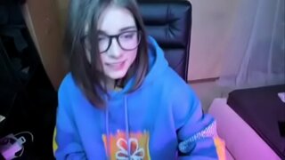 Pendejita олармен ойнайды дилдо