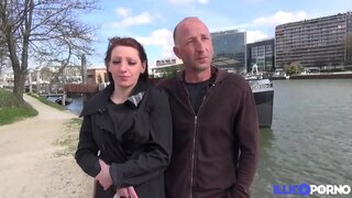 ˂�는 그것 앞에서의 남편