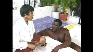 Waimarie pango dude ko te hari ki te fuck i tenei ataahua fuious lady